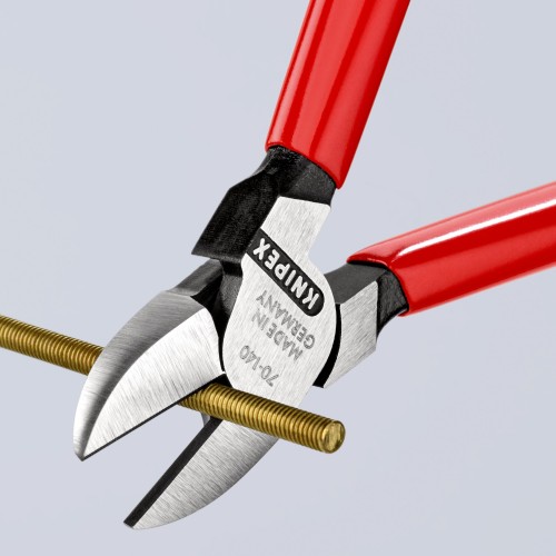 Knipex Alicate de corte diagonal con mangos recubiertos de plástico