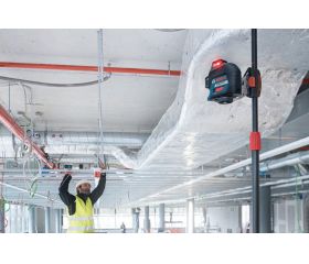 Bosch Professional Nivel láser GLL 3-80 (láser rojo, interior, alcance: hasta 30m, 4 pilas AA, maletín)