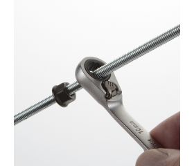 Llave De Doble Estrella Acodada Con Carraca Reversible ALYCO